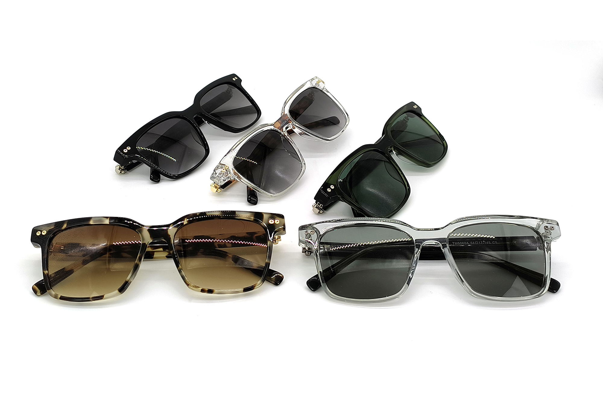 Luxury Handmade Square Acetate Sunglasses with Polarized Lenses Luxury Handmade Square Acetate Sunglasses with Polarized Lenses