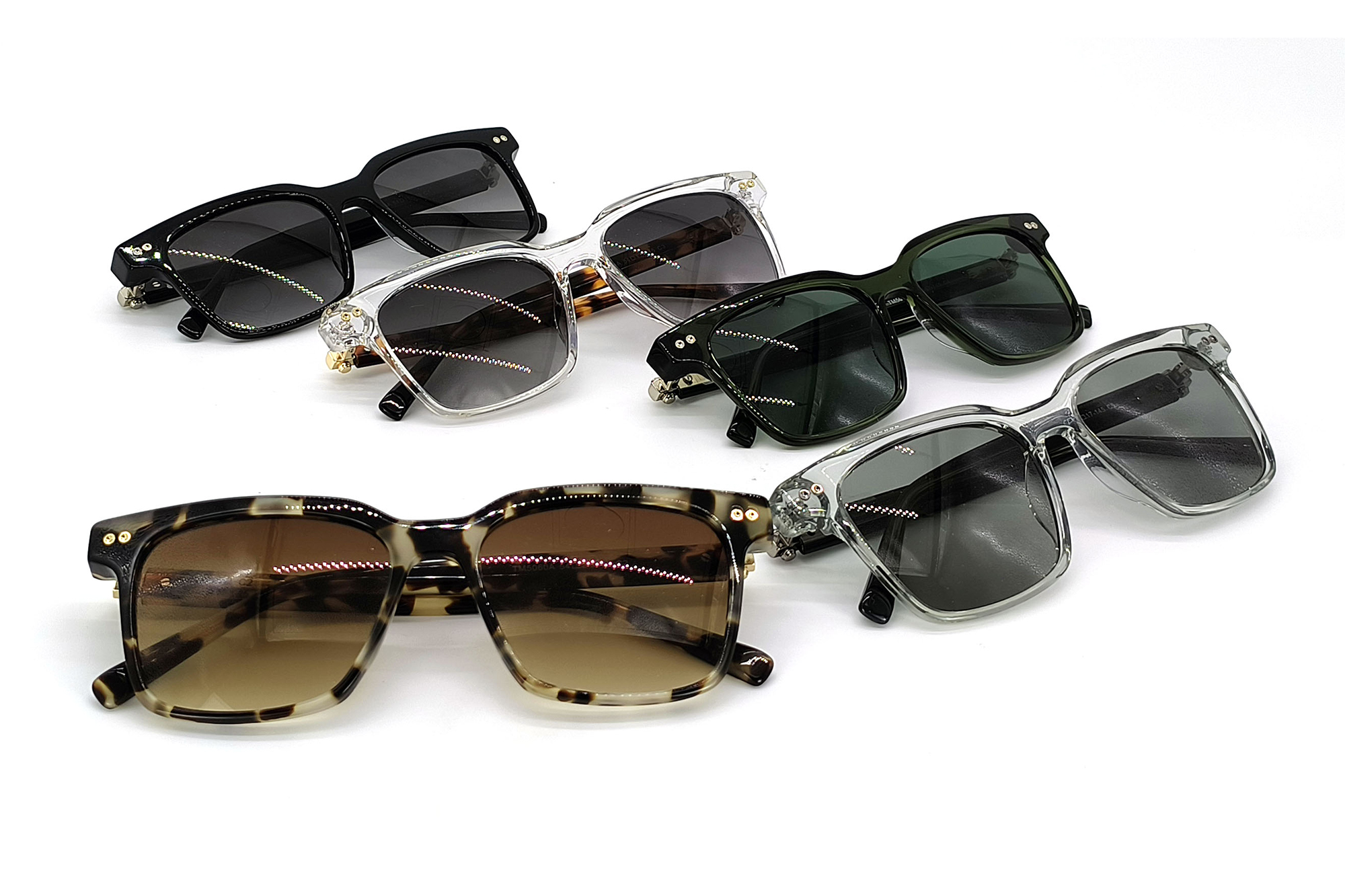 B49272aLuxury Handmade Square Acetate Sunglasses with Polarized Lenses Luxury Handmade Square Acetate Sunglasses with Polarized Lenses