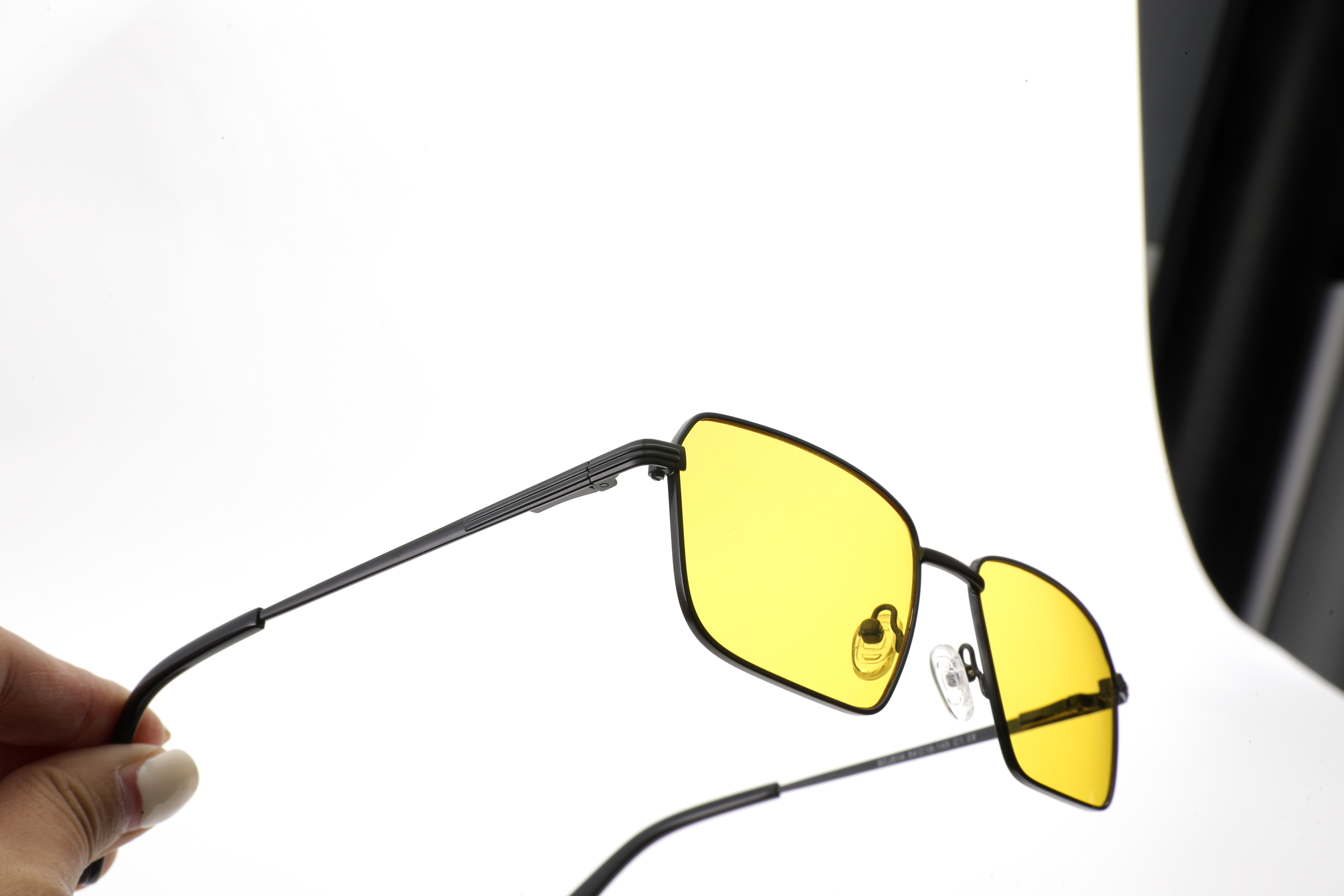 Metal Rectangular Eyeglasses